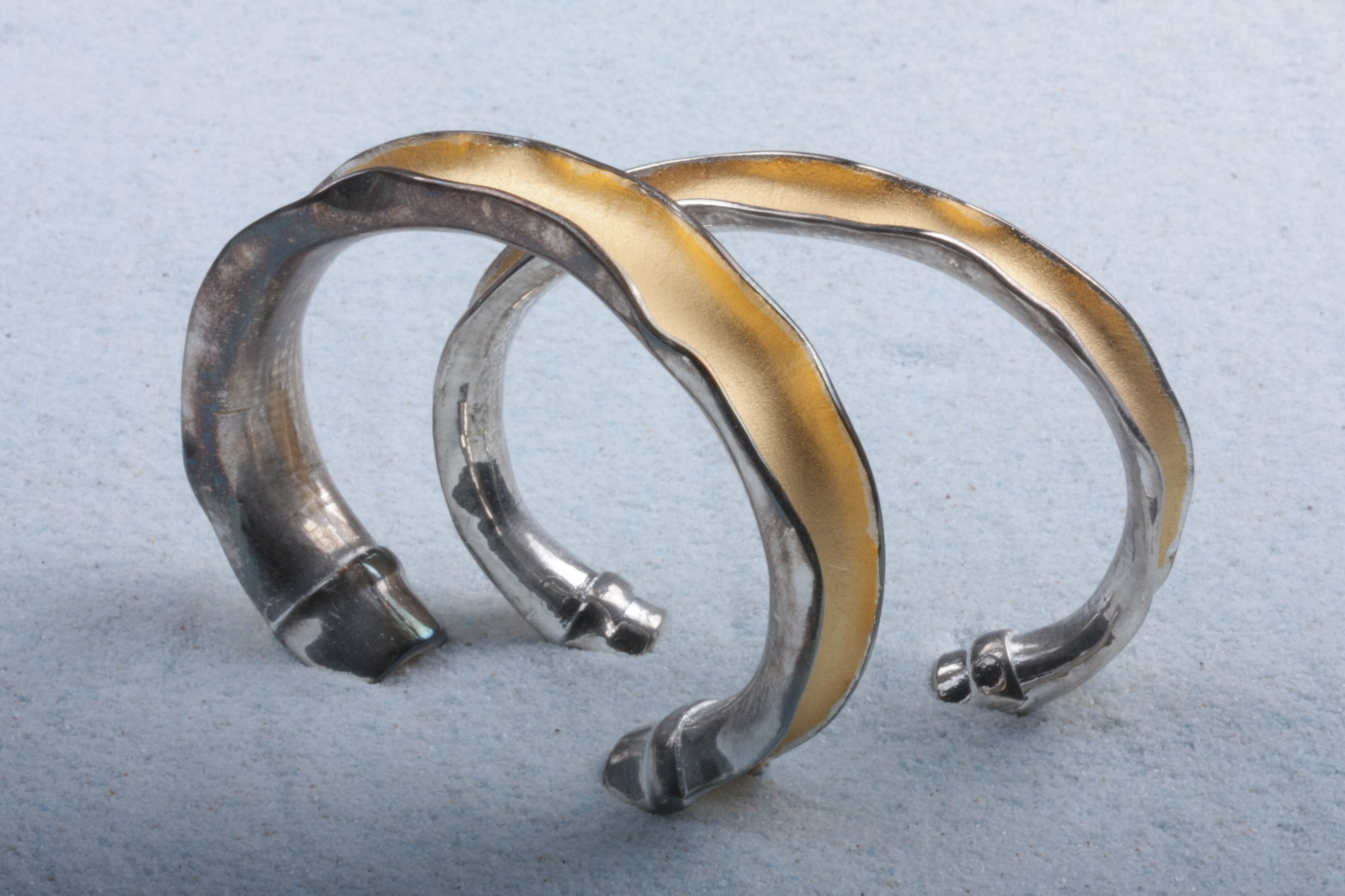 large small wavey bracelets