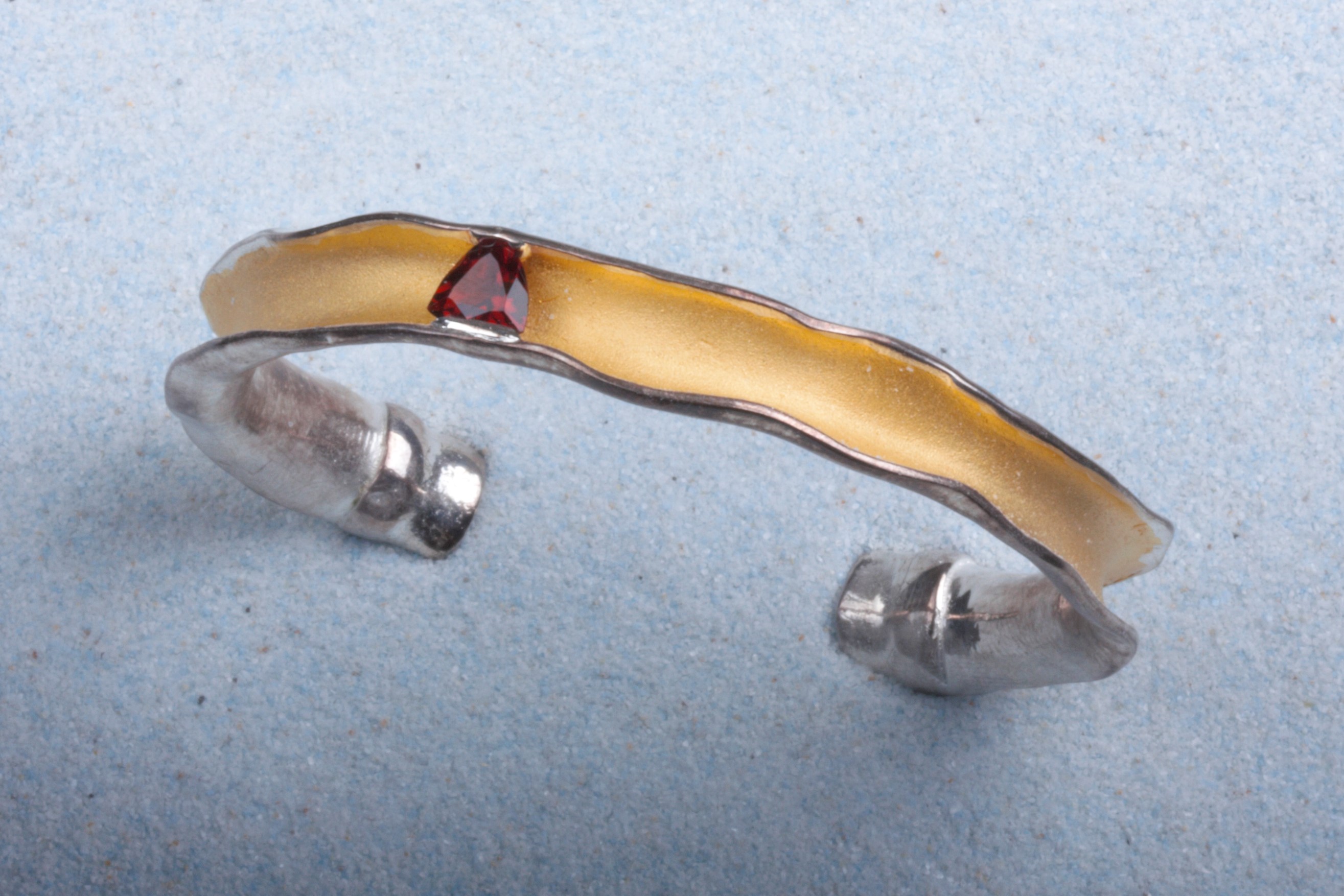 wavey bracelet garnet