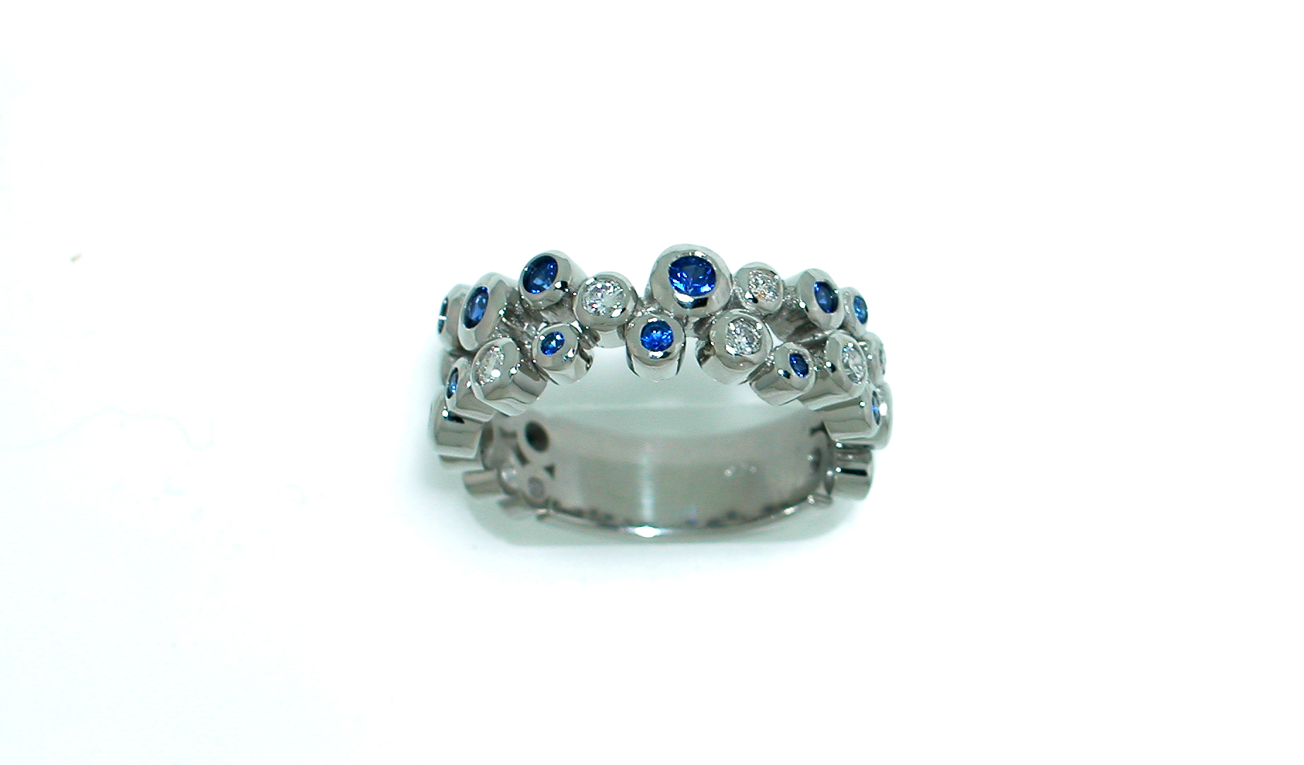 ring diamonds blue stones