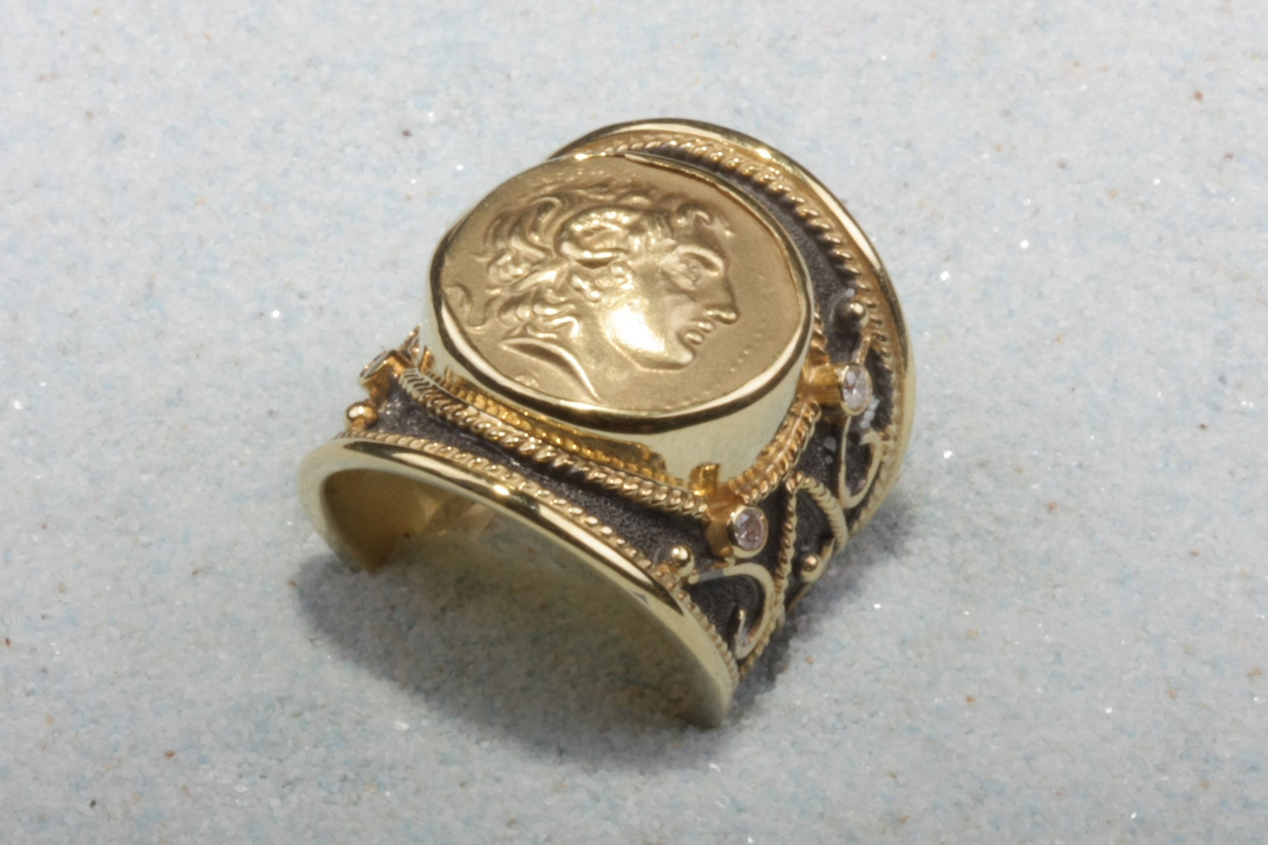 18k gold coin ring