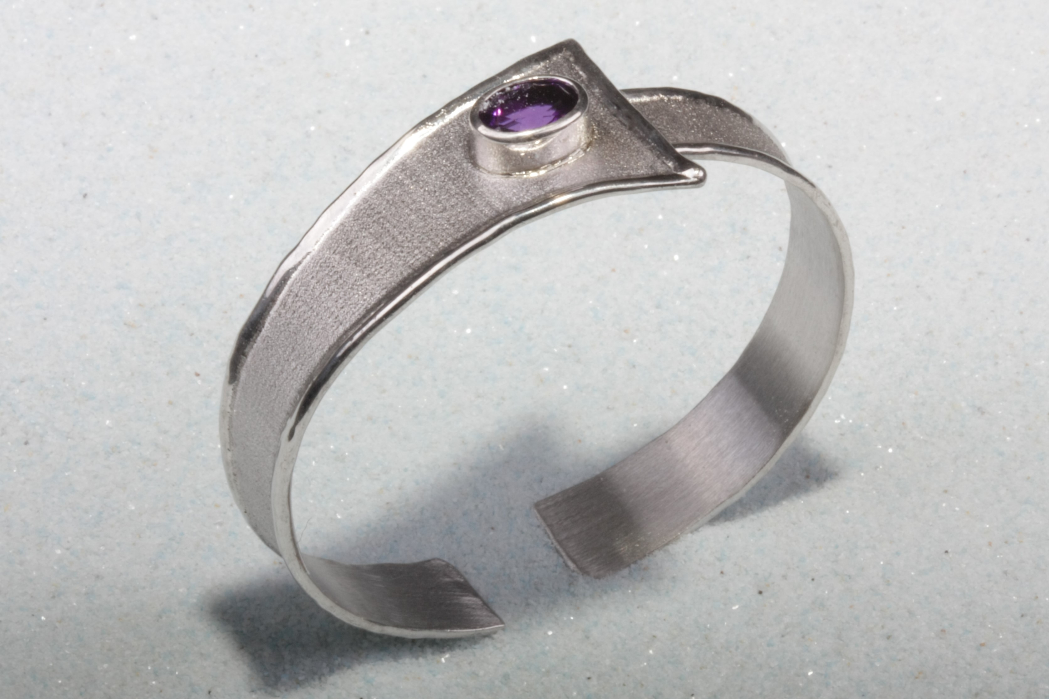 silver bracelet amythyst