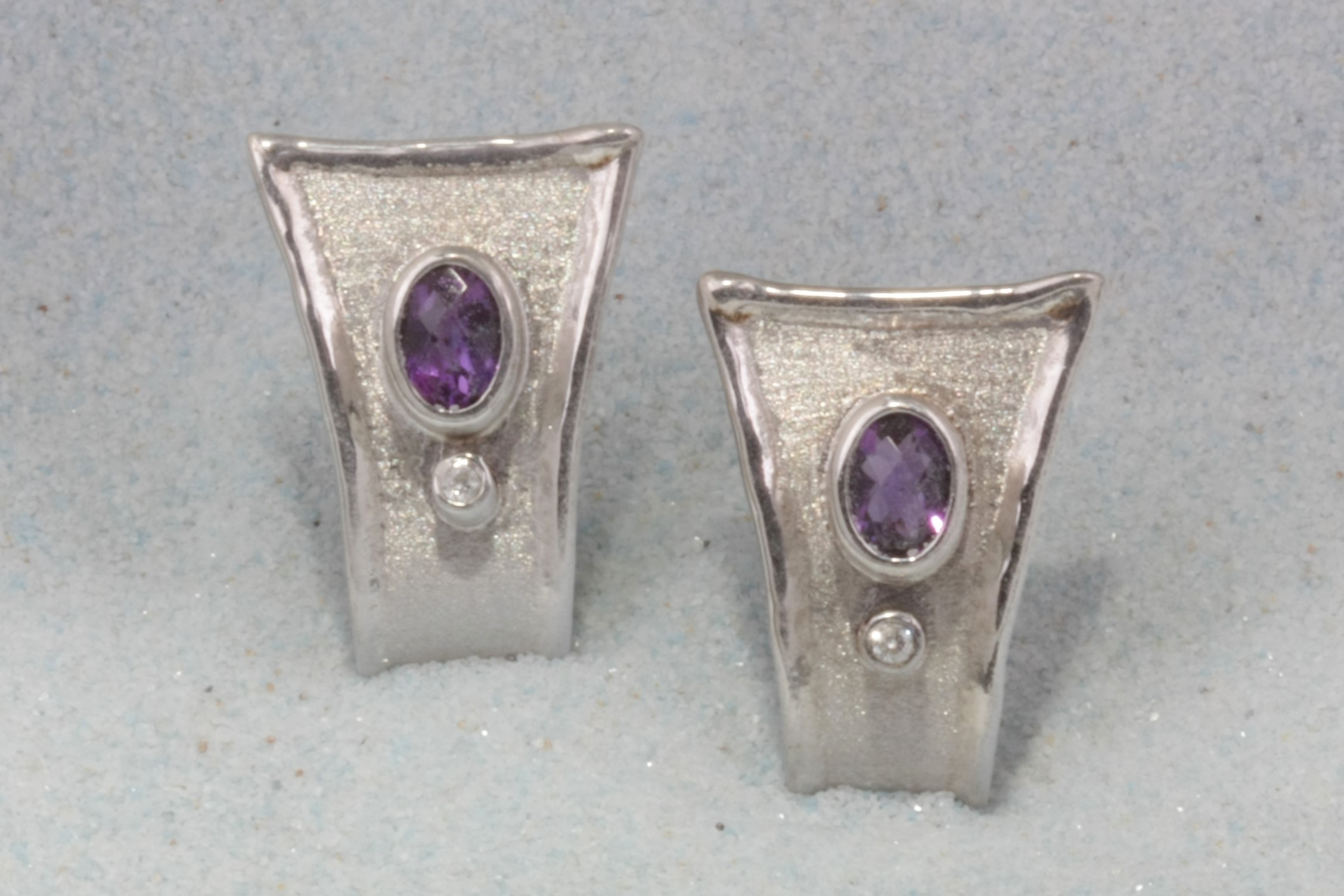 silver earrings amythyst triangle