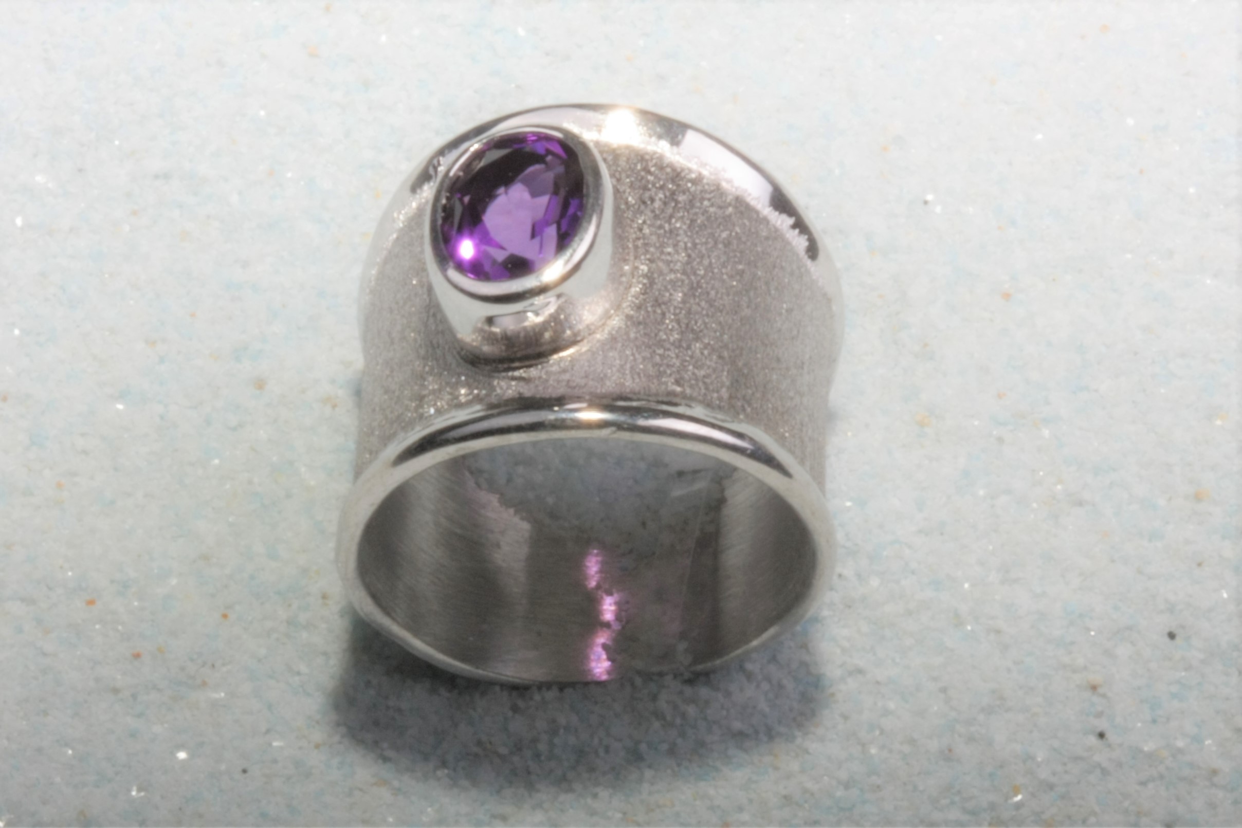 silver ring amythyst wide